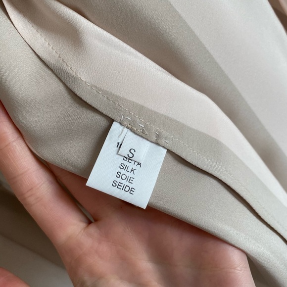 100% silk Rosamosario Long Robe - Picture 6 of 7